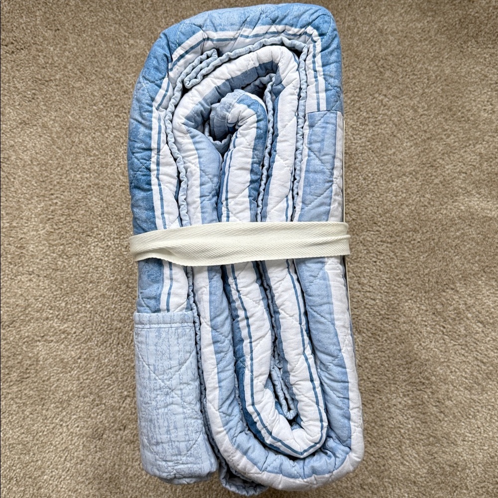 Sonoma Full / Queen 100% Cotton Reversible Aberdeen Patchwork Blue & White Quilt - Picture 3 of 6